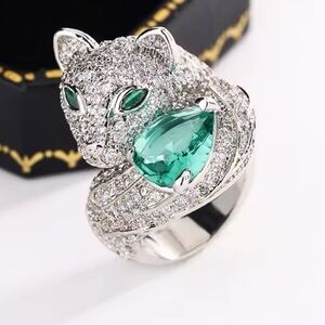 Panthere Green Crystal Diamond Silver Ring